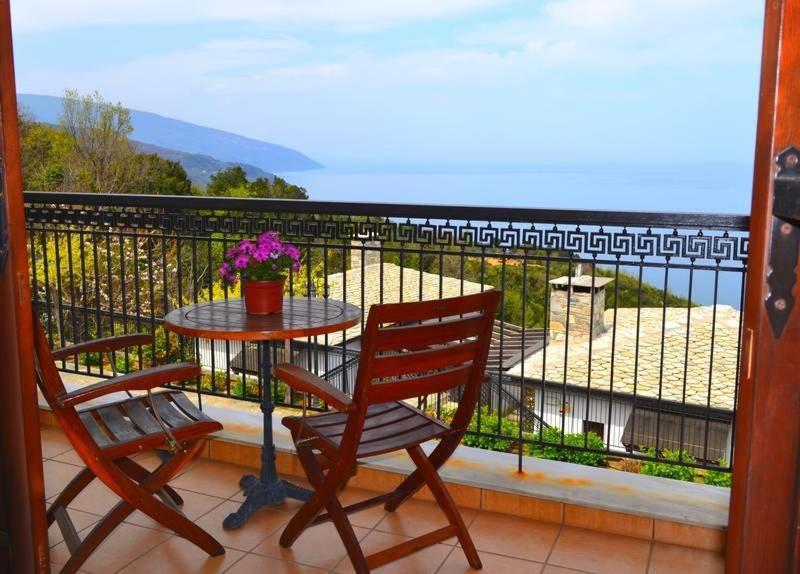 Hotel Aglaida Apartments Tsagaráda Eksteriør bilde
