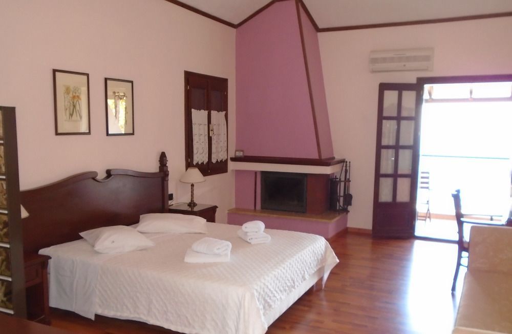 Hotel Aglaida Apartments Tsagaráda Eksteriør bilde